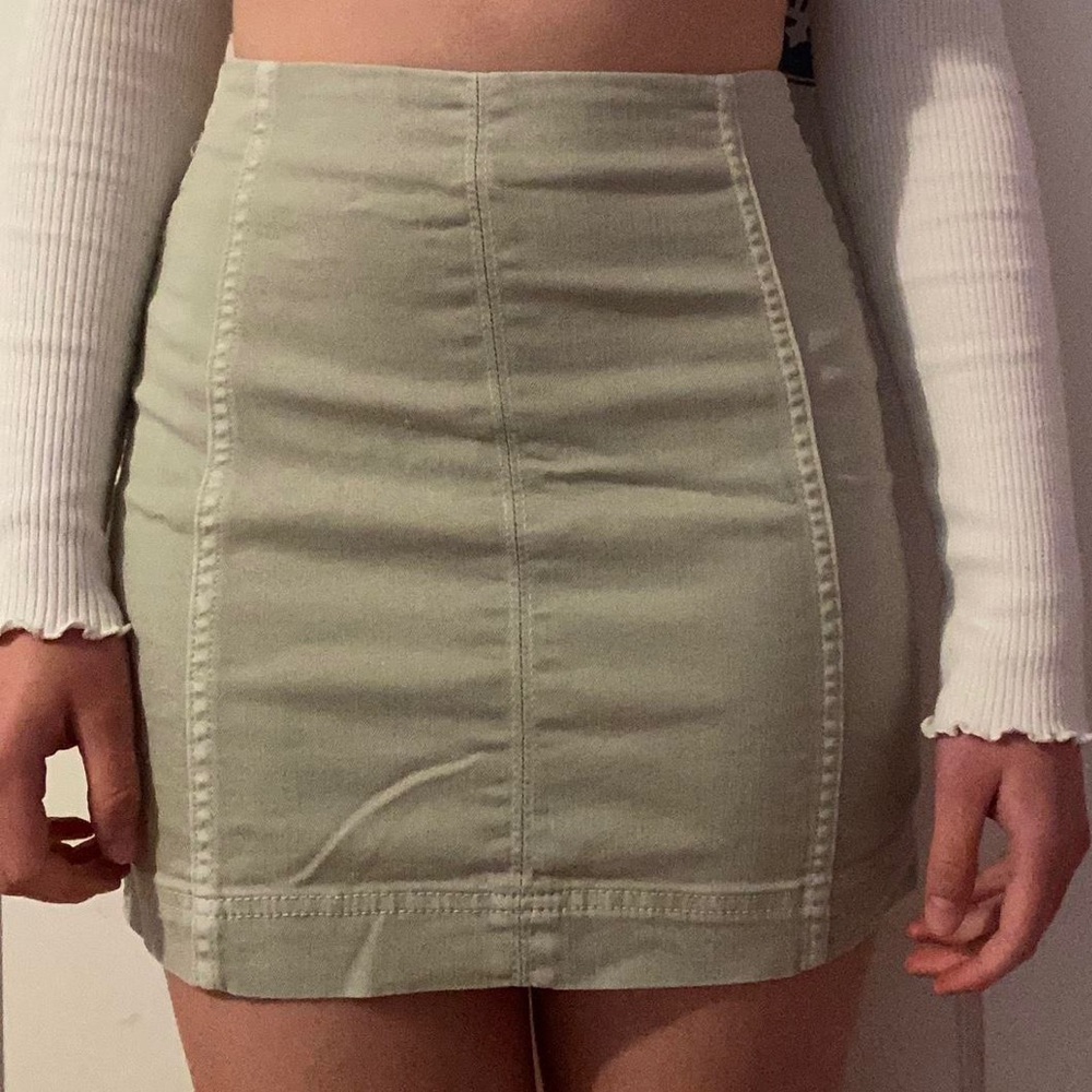 High Rise Light Sage Green Cotton Stretch Mini Skirt With Zipper Size 12